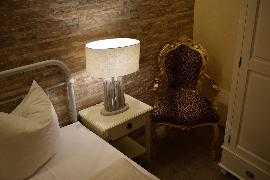 Hotel Arte Vida Ohg Spremberg Extérieur photo