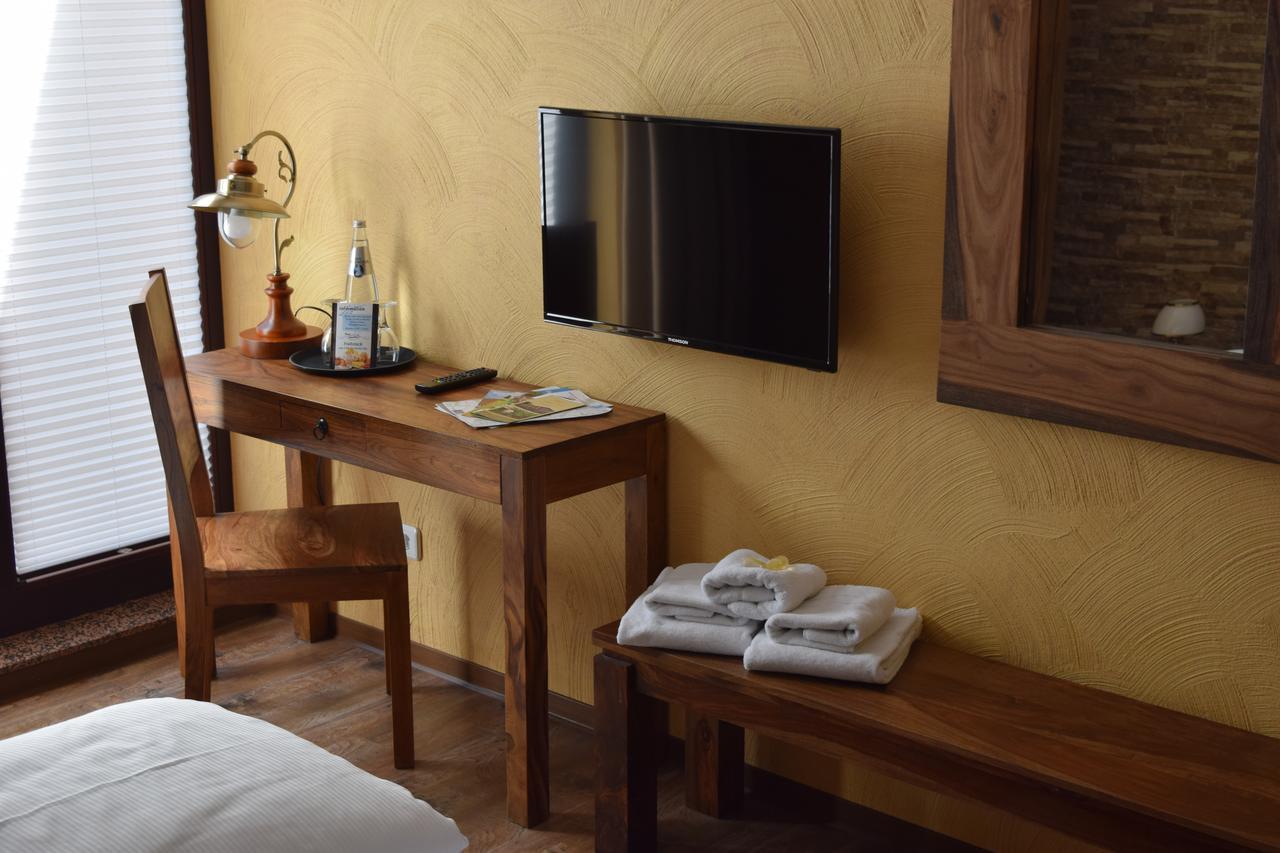 Hotel Arte Vida Ohg Spremberg Extérieur photo